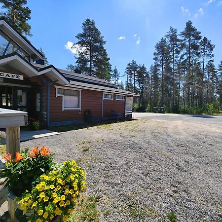 Ahvenlampi Camping Saarijärvi Extérieur photo