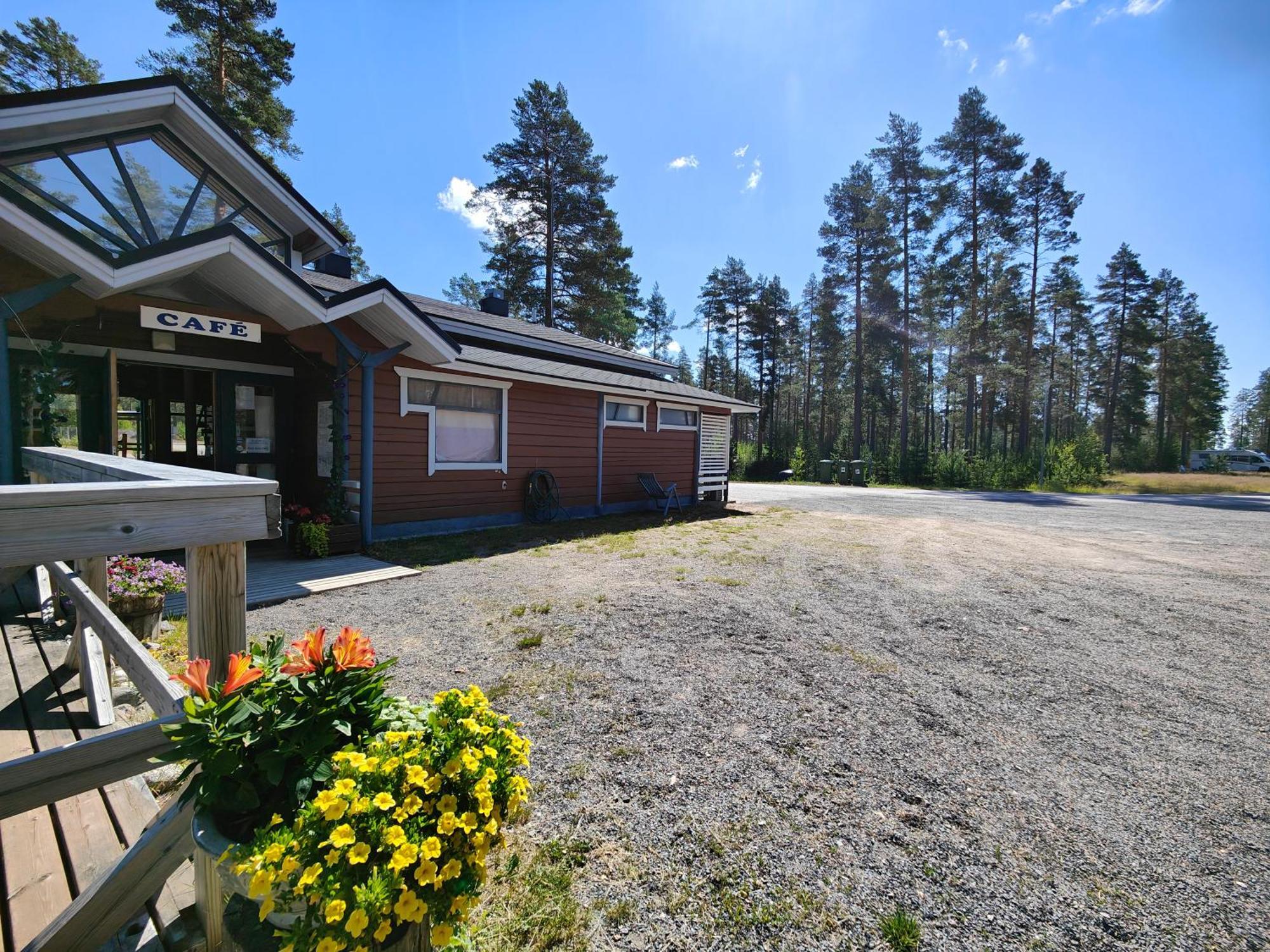 Ahvenlampi Camping Saarijärvi Extérieur photo