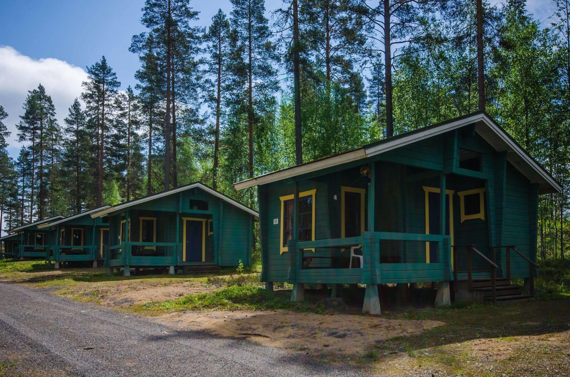 Ahvenlampi Camping Saarijärvi Extérieur photo