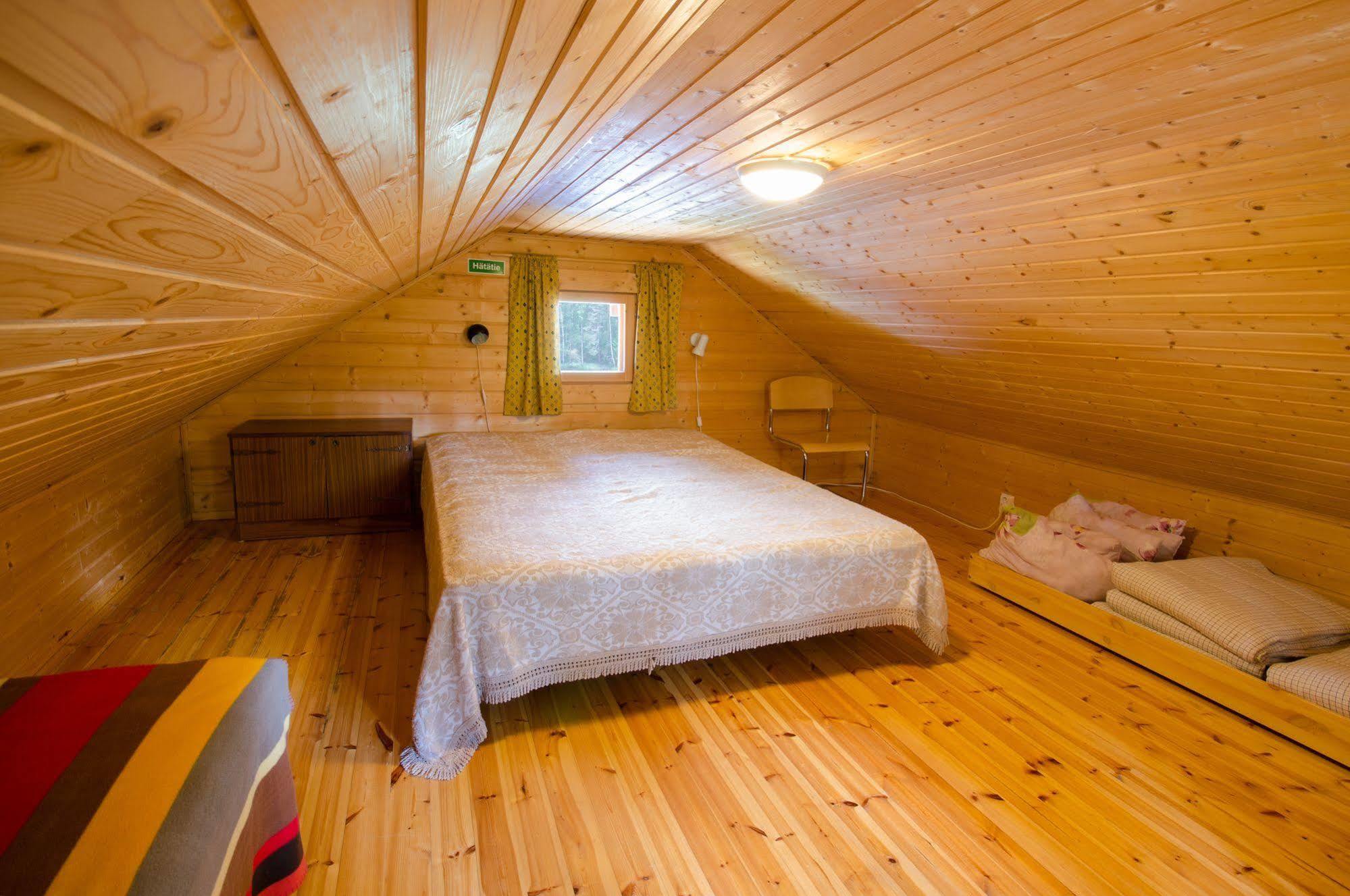 Ahvenlampi Camping Saarijärvi Extérieur photo